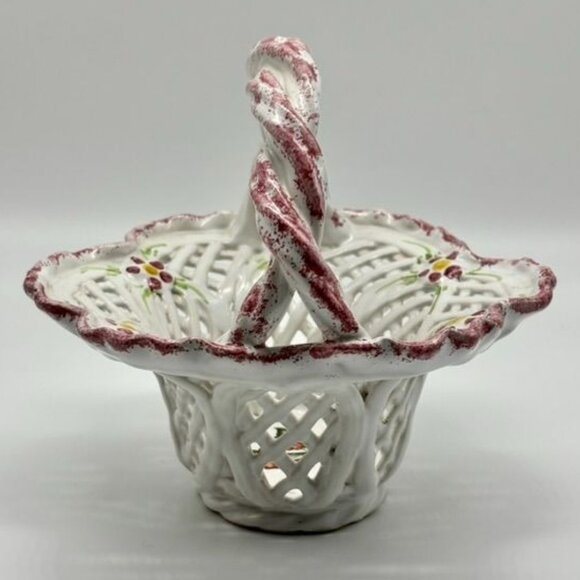 Berardos Portugal Artisan-Made Ceramic Lattice Basket, Signed and Numbered #2042 - Picture 4 of 15